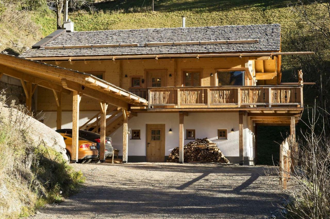 Wuidererhuettn, Charlet In Alleinlage Mit Freistehendem Saunahaus Grosskirchheim Exterior photo